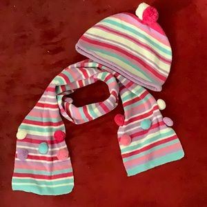 United Colors Of Benetton hat & scarf set